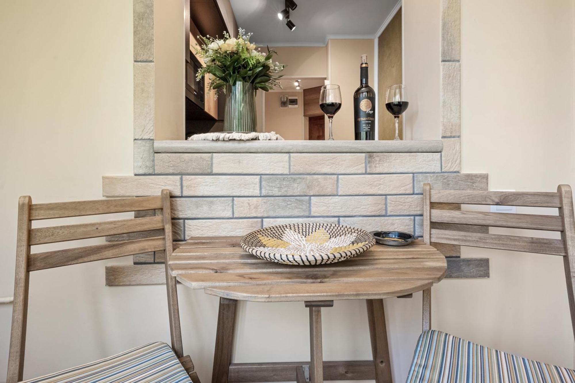 Awesome Apartment Bucharest Luaran gambar